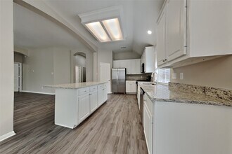 2606 Spring Chase Dr in Spring, TX - Building Photo - Building Photo