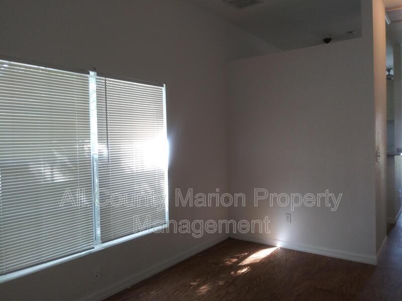 1644 NW 4th St in Ocala, FL - Building Photo