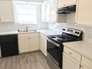 408 Signal Hill Ct N in Fort Worth, TX - Building Photo - Building Photo