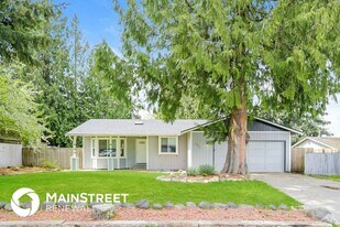 15914 86th Ave Ct E in South Hill, WA - Building Photo