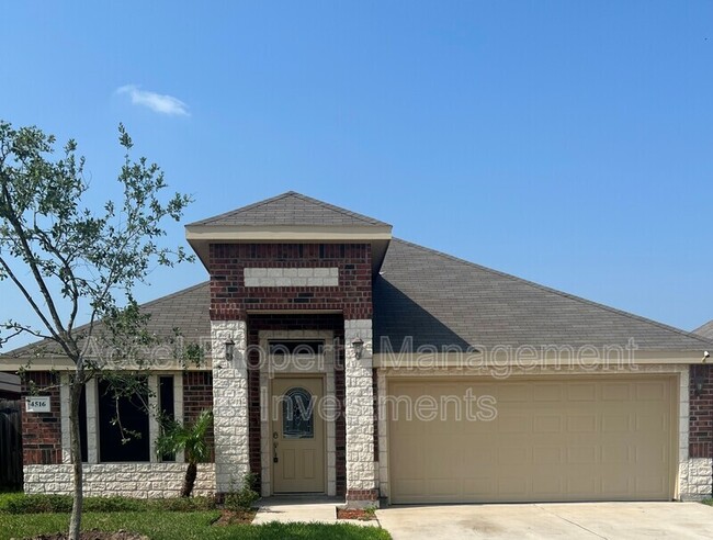 property at 4516 E Quail St