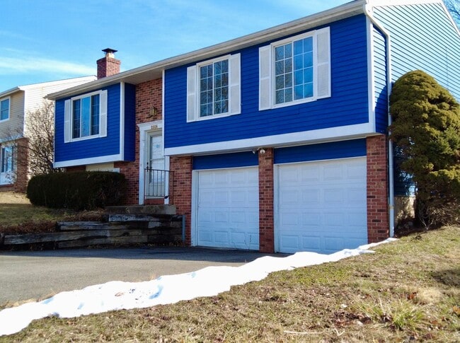 2228 Belltree Dr in Reynoldsburg, OH - Building Photo - Building Photo