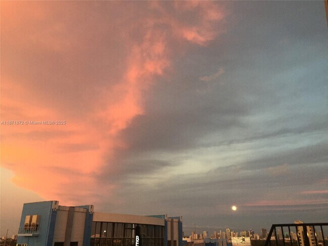 3410 Coral Wy in Miami, FL - Building Photo - Building Photo