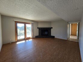 1436 Miracerros Loop S in Santa Fe, NM - Building Photo
