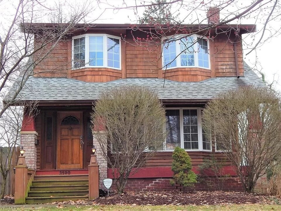 3140 Corydon Rd in Cleveland Heights, OH - Foto de edificio