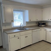 20 Central St, Unit 20 Central in Somersworth, NH - Building Photo - Building Photo