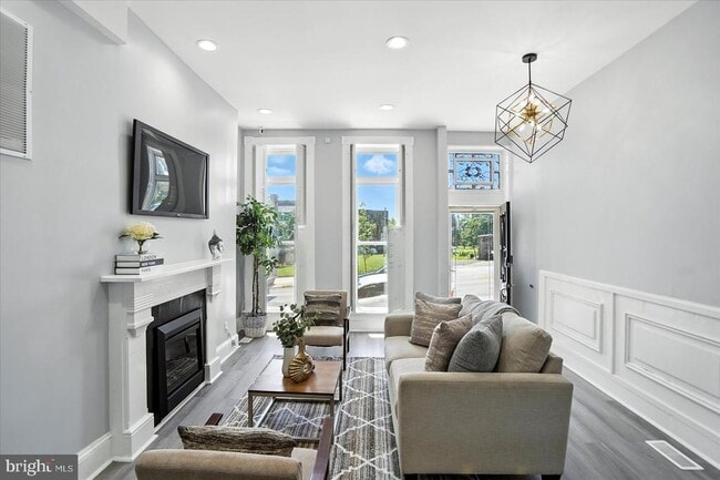 property at 1628 E Biddle St