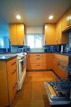 3922 Albatross St in San Diego, CA - Building Photo - Building Photo