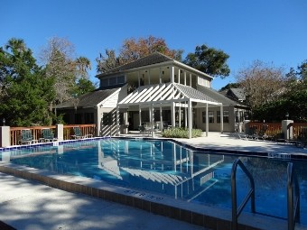 Mallard Cove Apartments in Atlantic Beach, FL - Foto de edificio