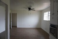 1001 W Beverly Loop photo'