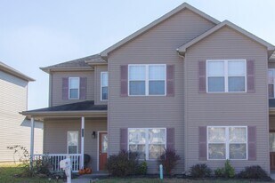 1932 Center St in Columbia, MO - Building Photo