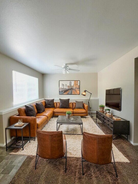 6655 Dublin Loop W in Colorado Springs, CO - Building Photo