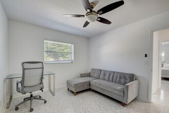 1171 Bimini Ln in West Palm Beach, FL - Building Photo - Building Photo