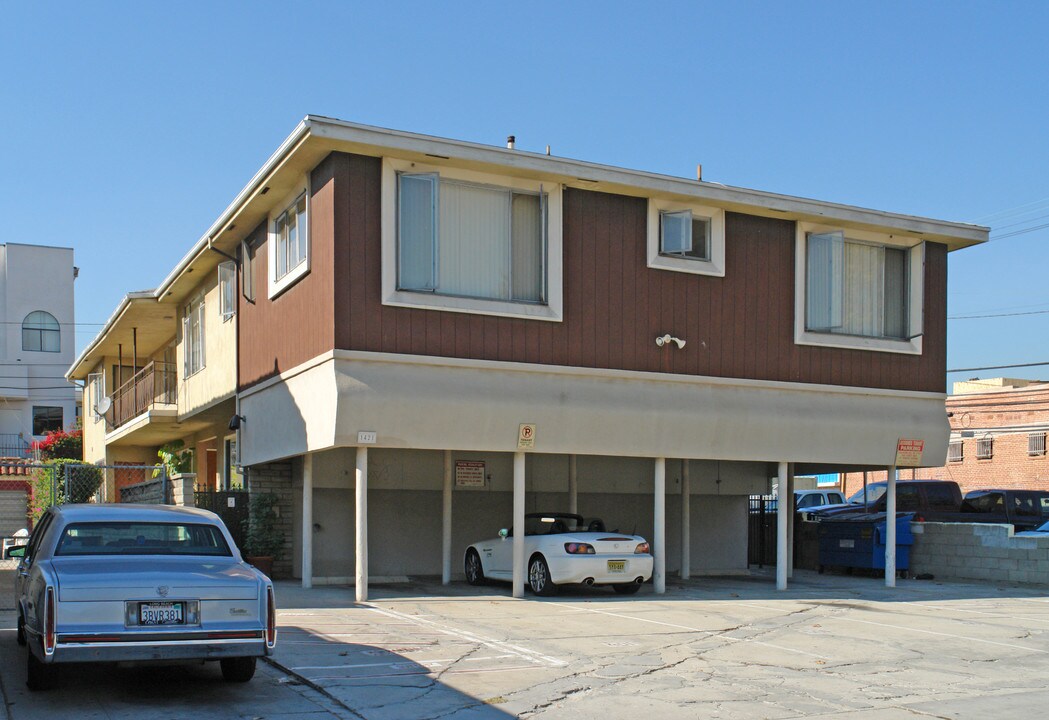 1421 S Shenandoah St in Los Angeles, CA - Foto de edificio