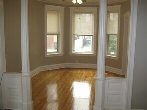1510 N Spaulding Ave in Chicago, IL - Building Photo - Building Photo