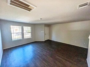963 Lucky St in Houston, TX - Building Photo - Building Photo