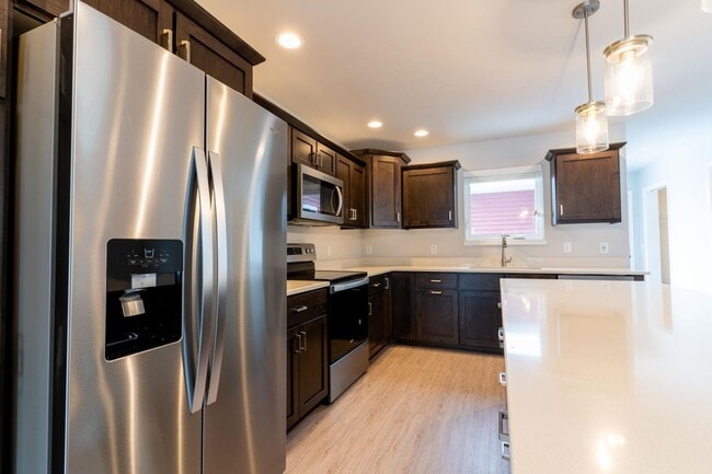 property at 612 Sugar Maple Ln