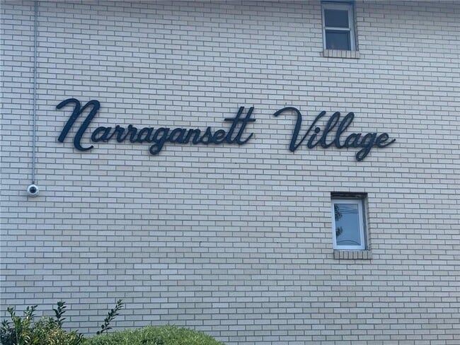 property at 400 Narragansett Pkwy