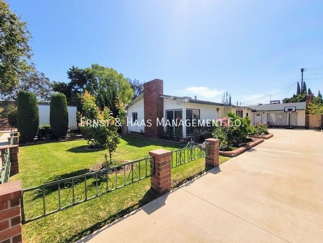 property at 3527 Pine Ave