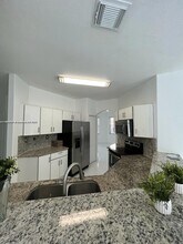 11300 NW 74th Terrace in Medley, FL - Building Photo - Building Photo