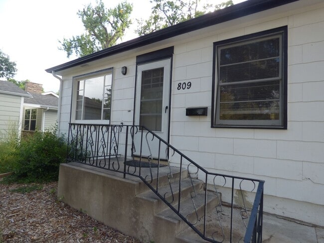 property at 809 Sunset St