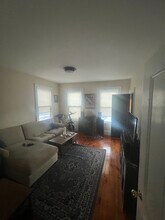 353 Beacon St in Somerville, MA - Building Photo - Building Photo