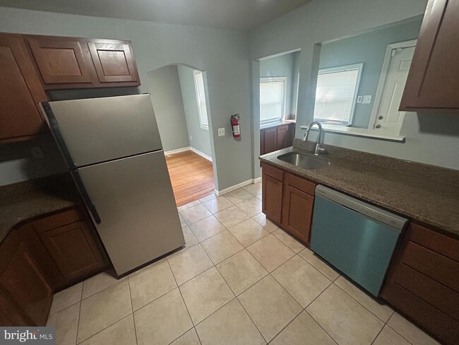 316 Van Sant Dr in Palmyra, NJ - Building Photo - Building Photo