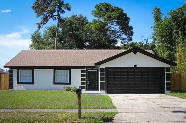property at 2958 Bermuda Ave S