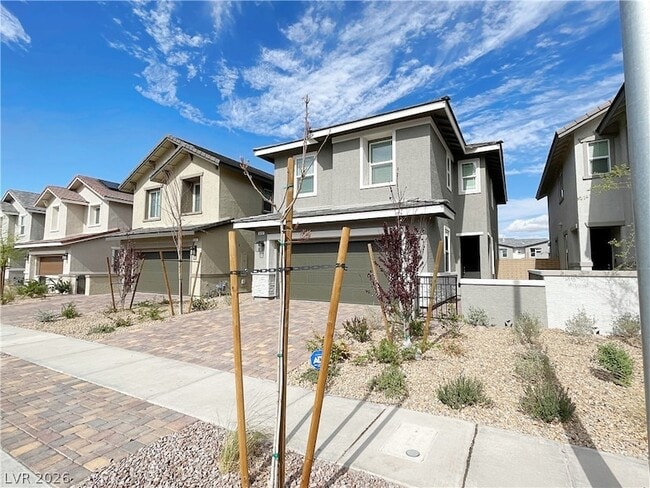 8520 Little Fox St in Las Vegas, NV - Building Photo - Building Photo