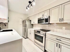 26 Arpege Way NW in Atlanta, GA - Building Photo - Building Photo
