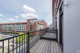 71 Richmond St in Providence, RI - Foto de edificio - Building Photo