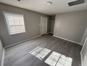 1155 N Belvedere Blvd in Memphis, TN - Building Photo - Building Photo