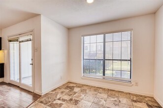 5718 Marvin Loving Dr in Garland, TX - Building Photo - Building Photo
