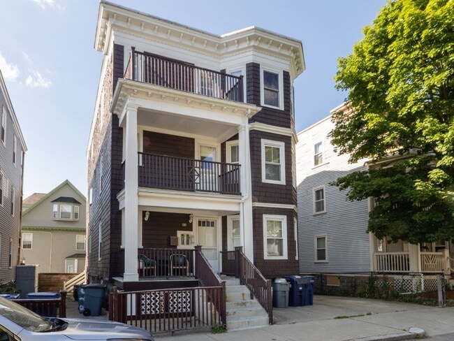 property at 92 King St