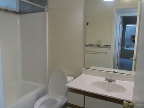 8725 Chandler Dr, Unit South Lakes in Myrtle Beach, SC - Building Photo - Building Photo