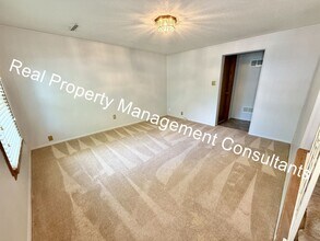 1745 N 77th St in Kansas City, KS - Building Photo - Building Photo