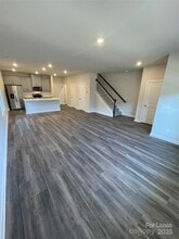135 Utility Ln in Mooresville, NC - Building Photo - Building Photo