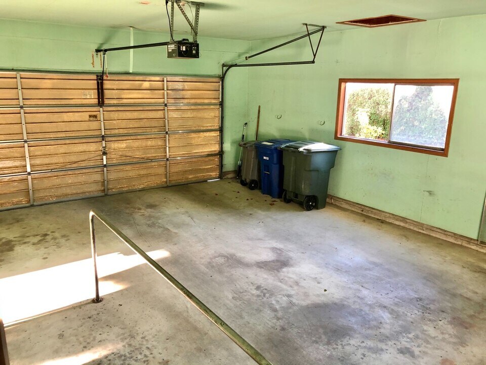 543 Riverside Dr SE in North Bend, WA - Building Photo