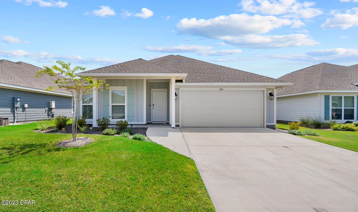 234 Bayou Bend Ln in Callaway, FL - Building Photo