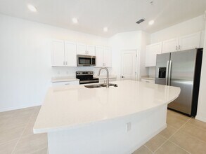 1811 ROOSEVELT PL St in St. Cloud, FL - Building Photo - Building Photo