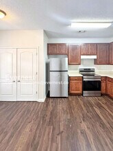 8646 Thomas Ln in Riverdale, GA - Building Photo - Building Photo
