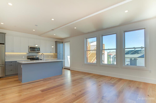 property at 1359 Minna St