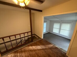 108 SE Keystone Cir in Blue Springs, MO - Building Photo - Building Photo