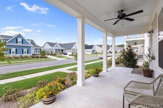 826 Trisail Ter in Wilmington, NC - Building Photo - Building Photo