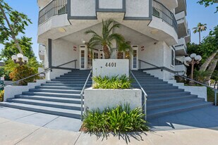 4401 Sepulveda Blvd in Los Angeles, CA - Building Photo