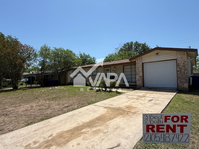 property at 7126 Pineville Rd