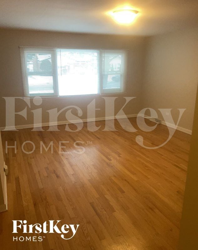 14340 Kenwood Ave in Dolton, IL - Building Photo - Building Photo