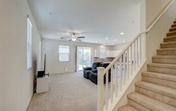 161 Volti Subito Way in Henderson, NV - Building Photo - Building Photo