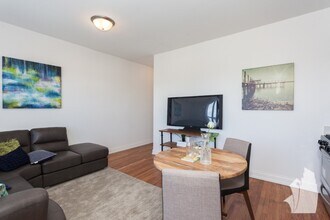 4909 W Cuyler Ave in Chicago, IL - Building Photo - Building Photo