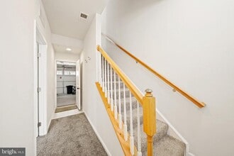 7470 Singers Way in Elkridge, MD - Building Photo - Building Photo